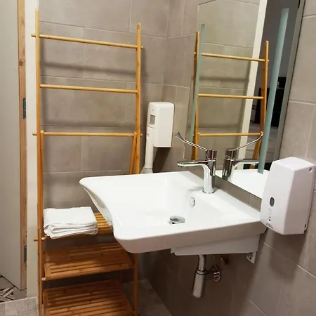 Bed & Breakfast D'hotes Pmr Hildegarde