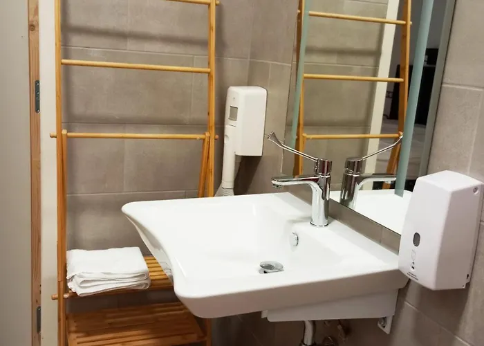 Alojamento de Acomodação e Pequeno-almoço D'hôtes Pmr Hildegarde